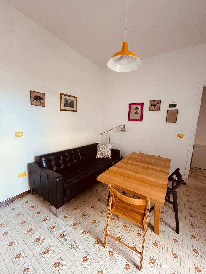 Lovely 2 Bedroom Rental Unit,Patio And Close Beach San Pietro in Bevagna Bagian luar foto